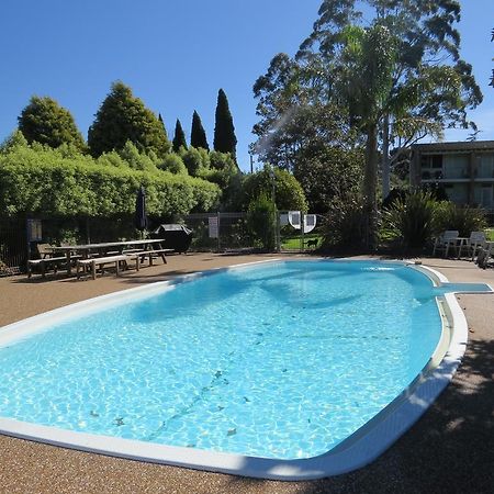 בואוראל Golfview Lodge מראה חיצוני תמונה