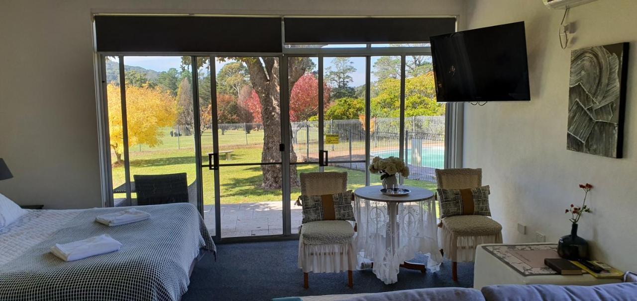 בואוראל Golfview Lodge מראה חיצוני תמונה