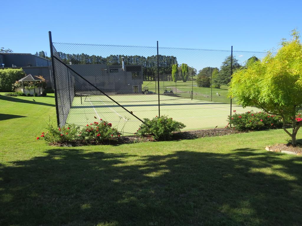 בואוראל Golfview Lodge מראה חיצוני תמונה